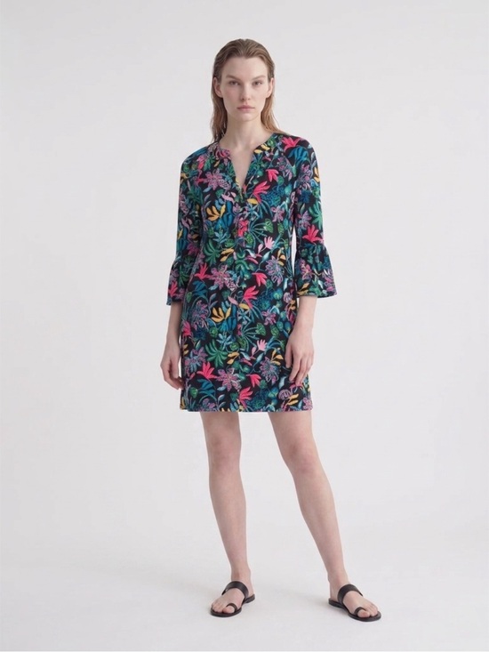 Lilly Pulitzer Dresses & Skirts - Lilly Pulitzer Black Tropical Floral Jersey Shift Dress Ruffle Cuffs (SZ XXS)